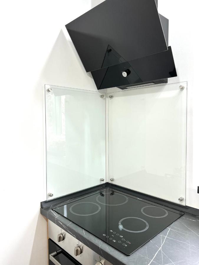 Hot Spot - Apartment - Sanador Victoriei 布加勒斯特 外观 照片